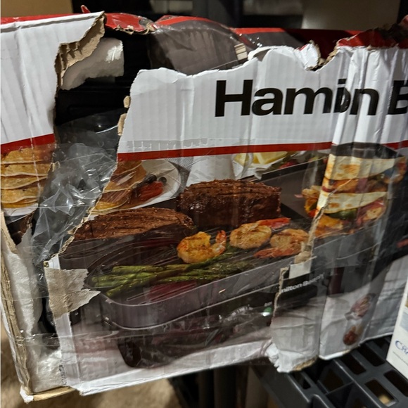 Hamilton Beach 3-in-One Grill/Griddle - White and Black - Picture 3 of 5